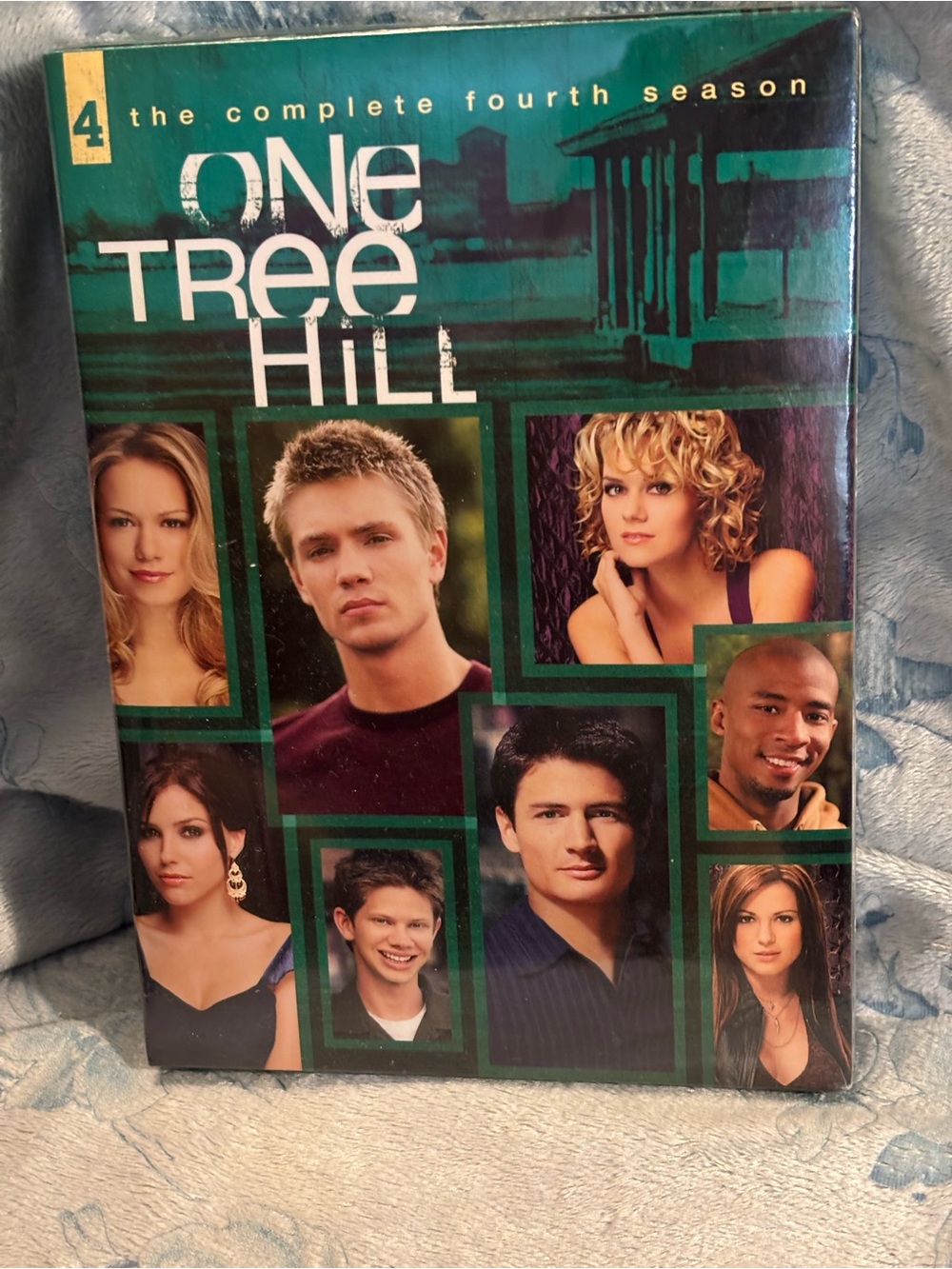 One Tree Hill: The Complete Fourth Season DVD - Green Packaging